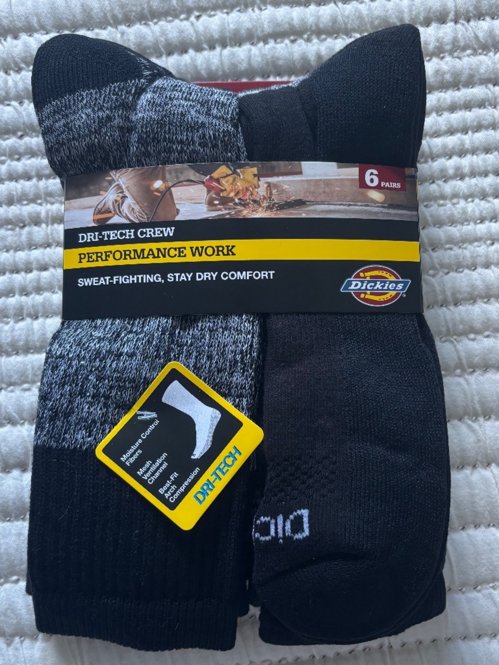 Dickies Dry-Tech Crew Men's Socks